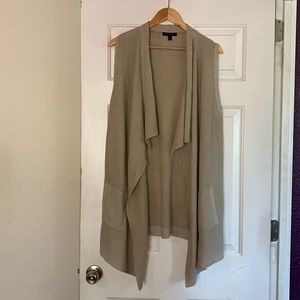 Banana Republic Sleeveless Cardigan